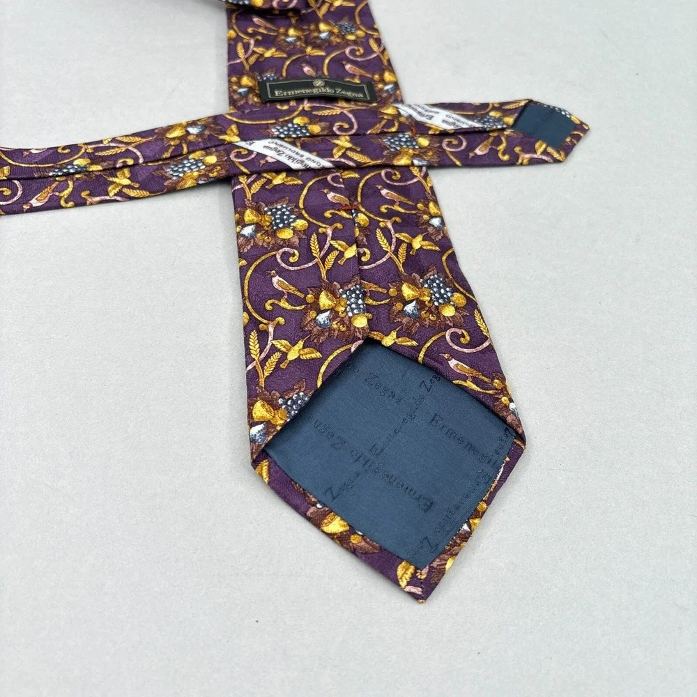 Ermenegildo Zegna Tie Silk‎ Purple Gold Bird Grape Motif Necktie Mens Vintage